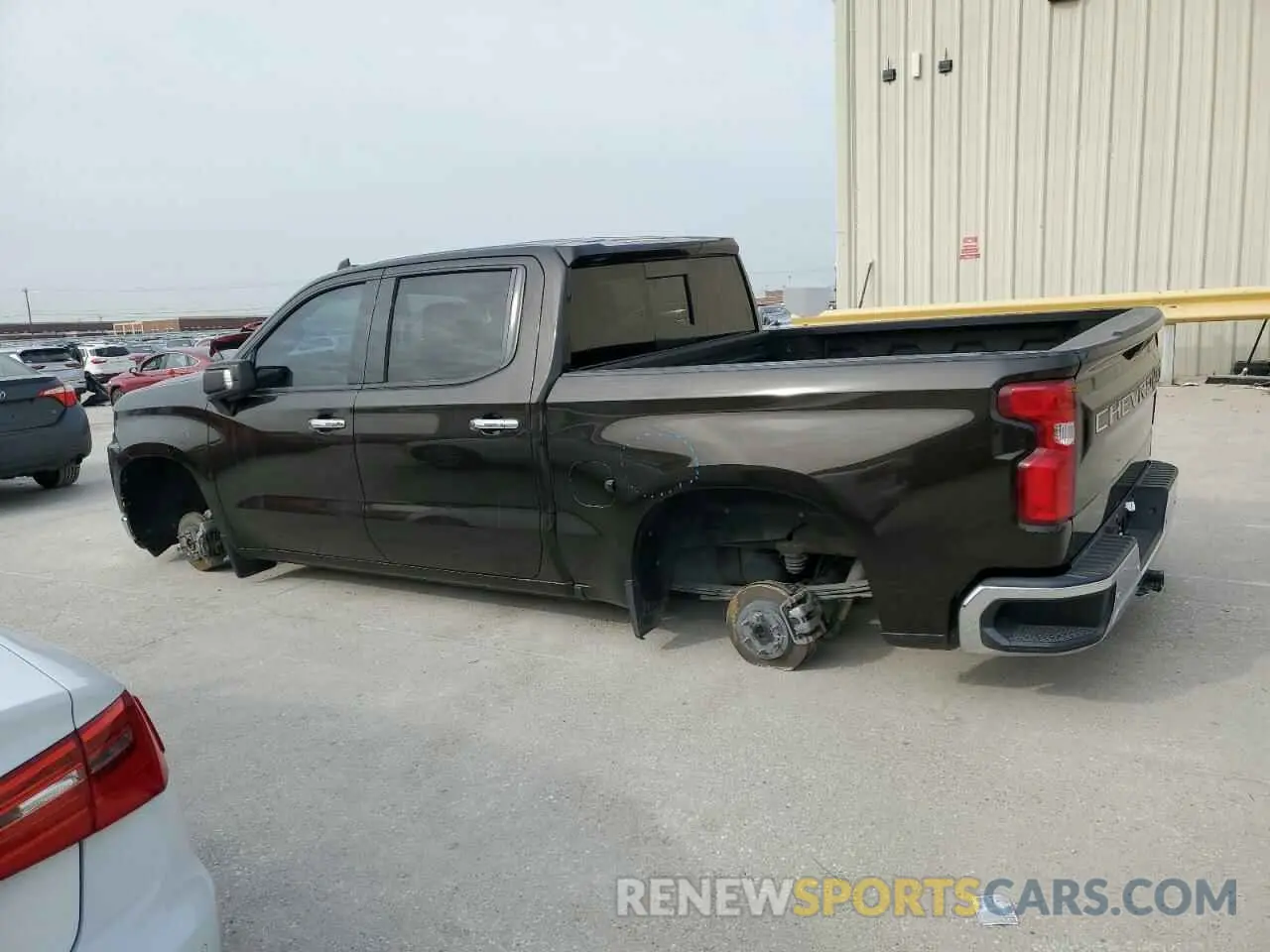 2 Фотография поврежденного автомобиля 1GCPWEEDXKZ209962 CHEVROLET ALL Models 2019