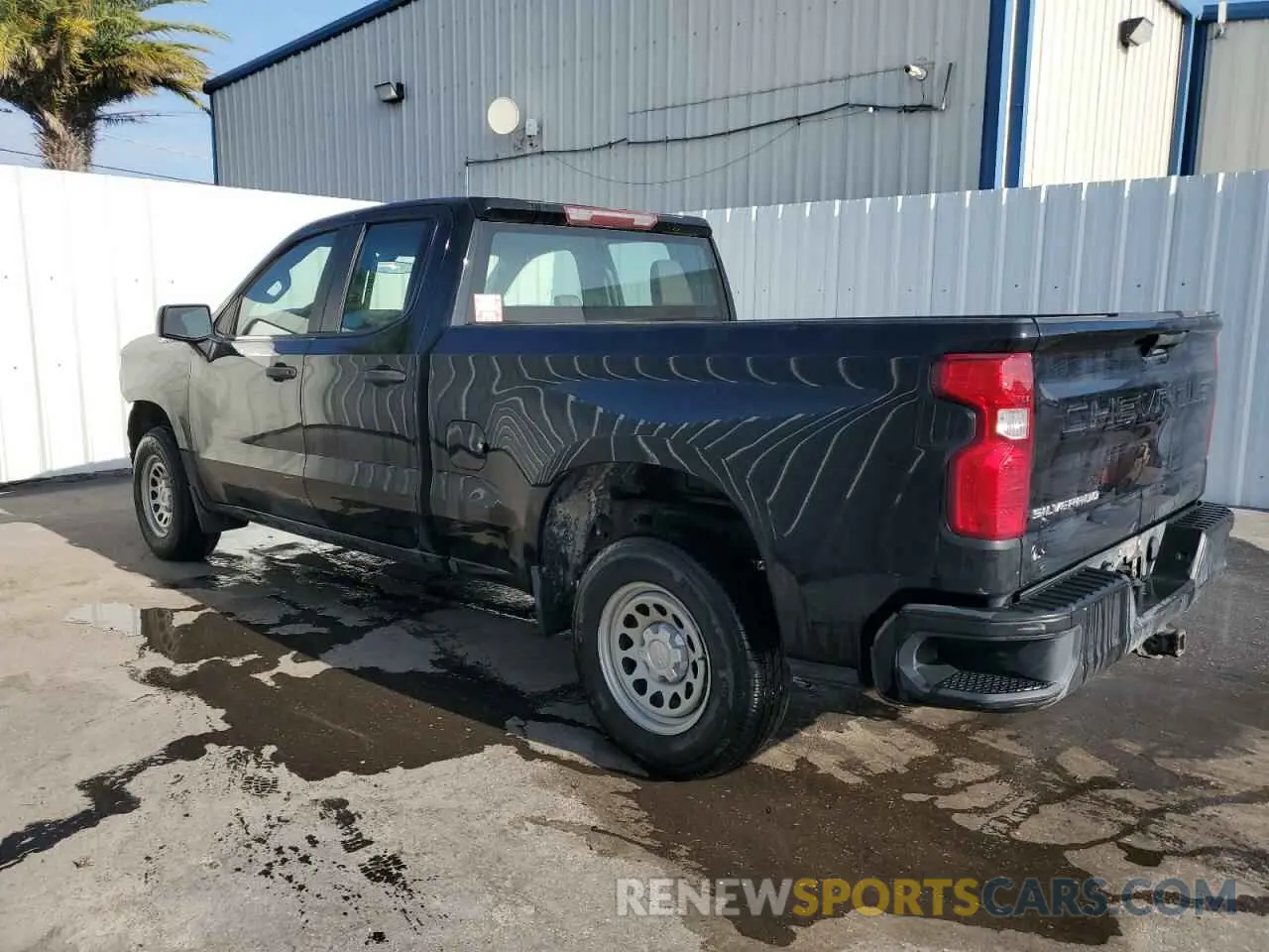 2 Фотография поврежденного автомобиля 1GCRWAEH1KZ323028 CHEVROLET ALL Models 2019