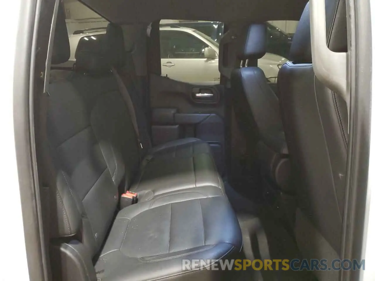 10 Photograph of a damaged car 1GCRWAEH2KZ251255 CHEVROLET ALL Models 2019