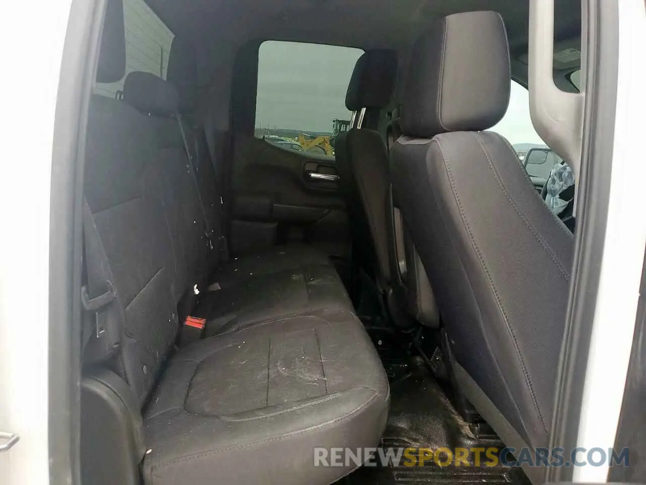 10 Photograph of a damaged car 1GCRWAEH5KZ398833 CHEVROLET ALL Models 2019