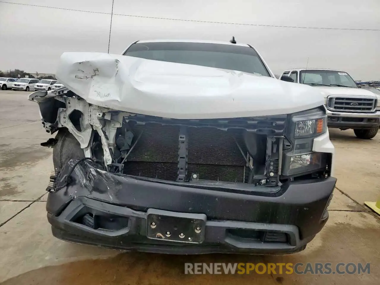 5 Photograph of a damaged car 1GCRWAEH5KZ398833 CHEVROLET ALL Models 2019