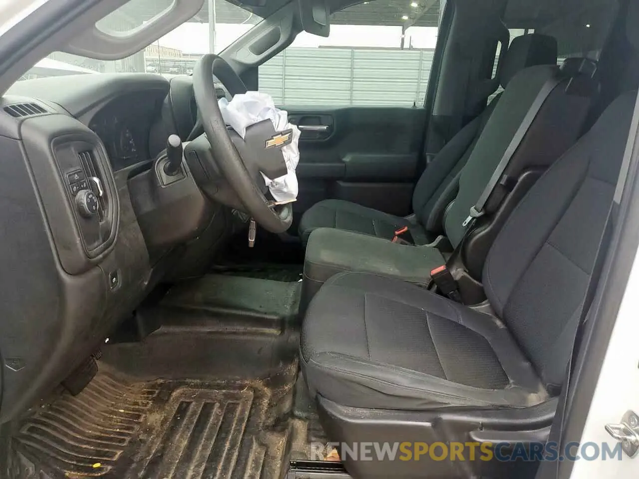7 Photograph of a damaged car 1GCRWAEH5KZ398833 CHEVROLET ALL Models 2019