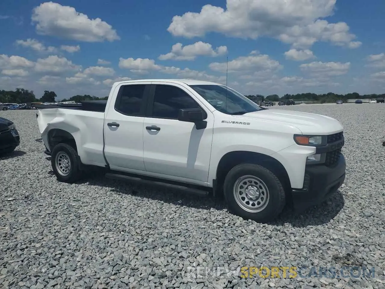 4 Photograph of a damaged car 1GCRWAEH9KZ284124 CHEVROLET ALL Models 2019