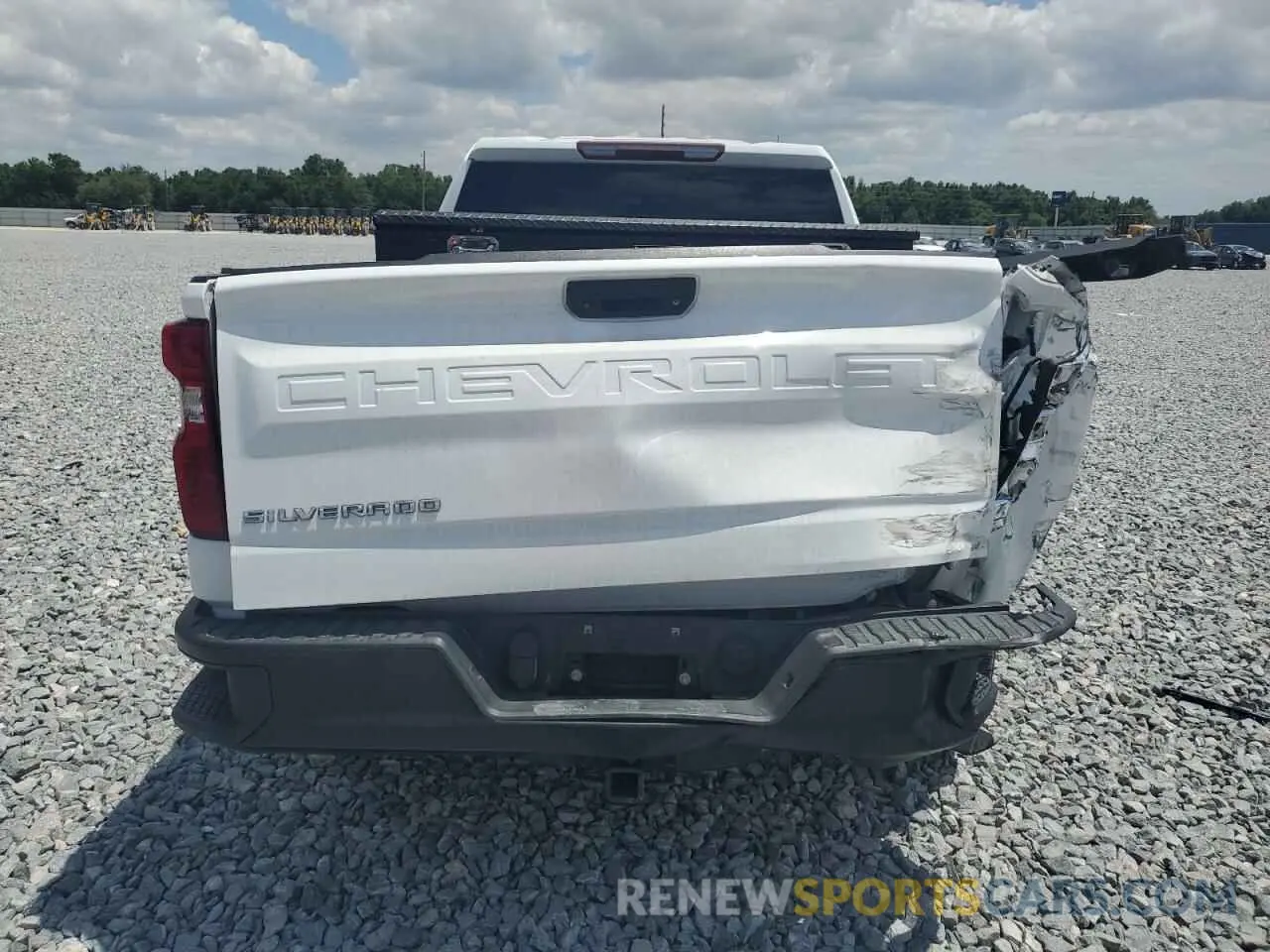 6 Photograph of a damaged car 1GCRWAEH9KZ284124 CHEVROLET ALL Models 2019