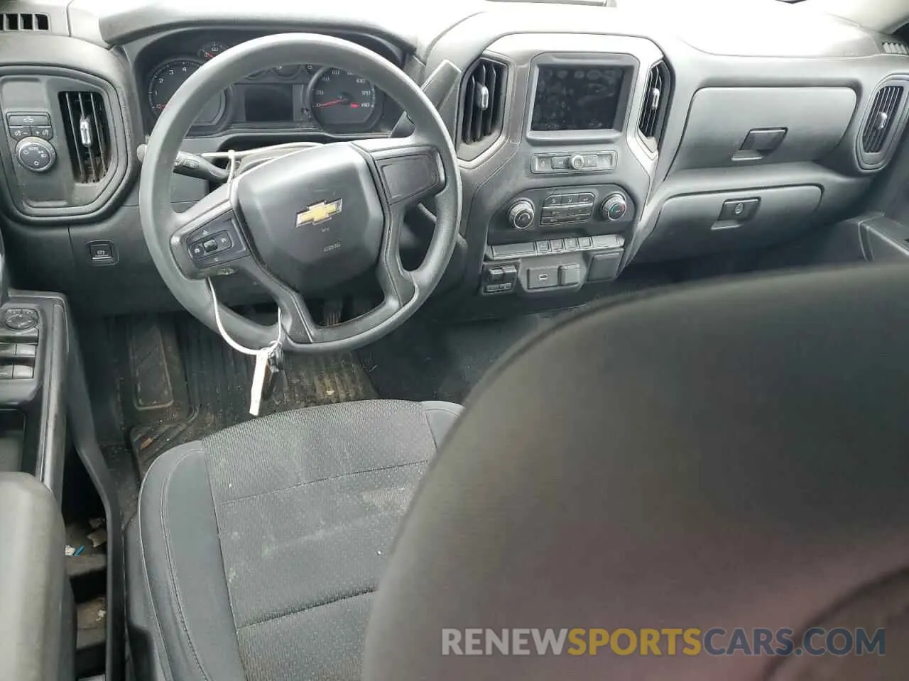 8 Photograph of a damaged car 1GCRWBEF8KZ337450 CHEVROLET ALL Models 2019