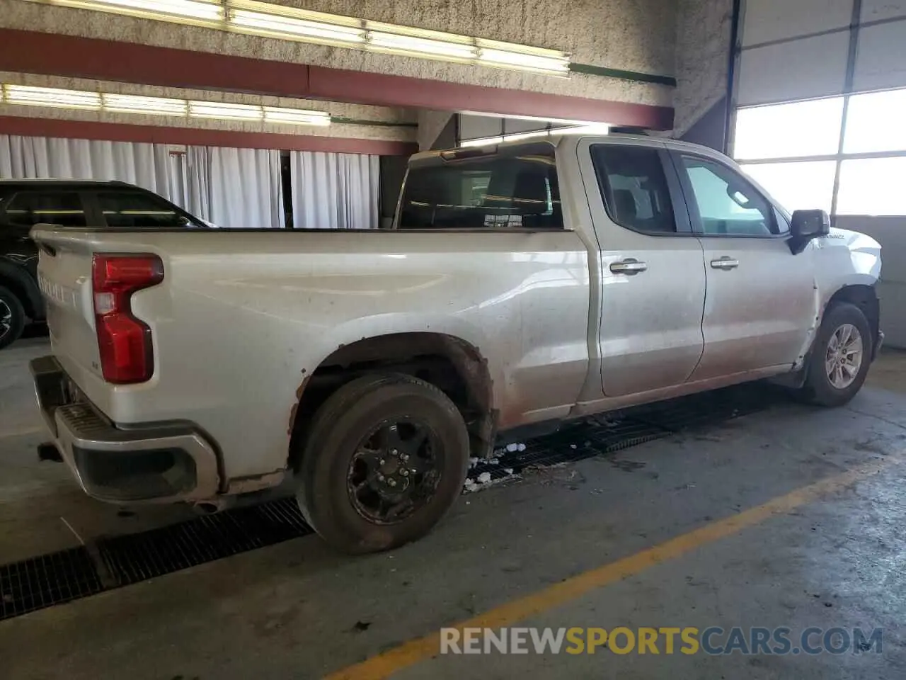 3 Photograph of a damaged car 1GCRWCEK6KZ333660 CHEVROLET ALL Models 2019