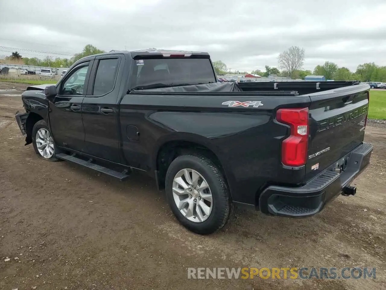 2 Фотография поврежденного автомобиля 1GCRYBEH0KZ402223 CHEVROLET ALL Models 2019