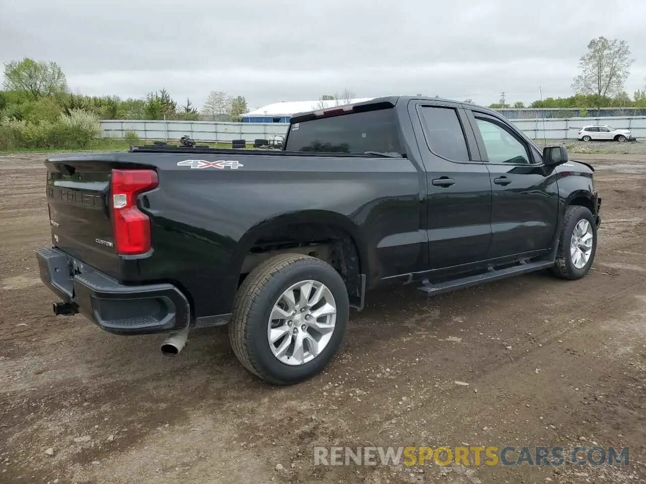 3 Фотография поврежденного автомобиля 1GCRYBEH0KZ402223 CHEVROLET ALL Models 2019