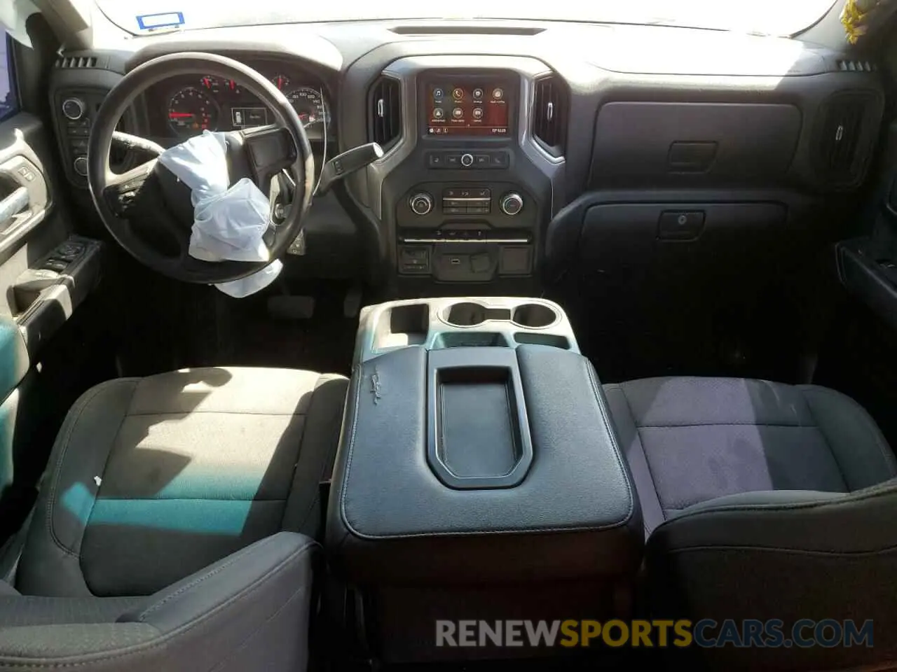 8 Фотография поврежденного автомобиля 1GCRYCEF8KZ302049 CHEVROLET ALL Models 2019