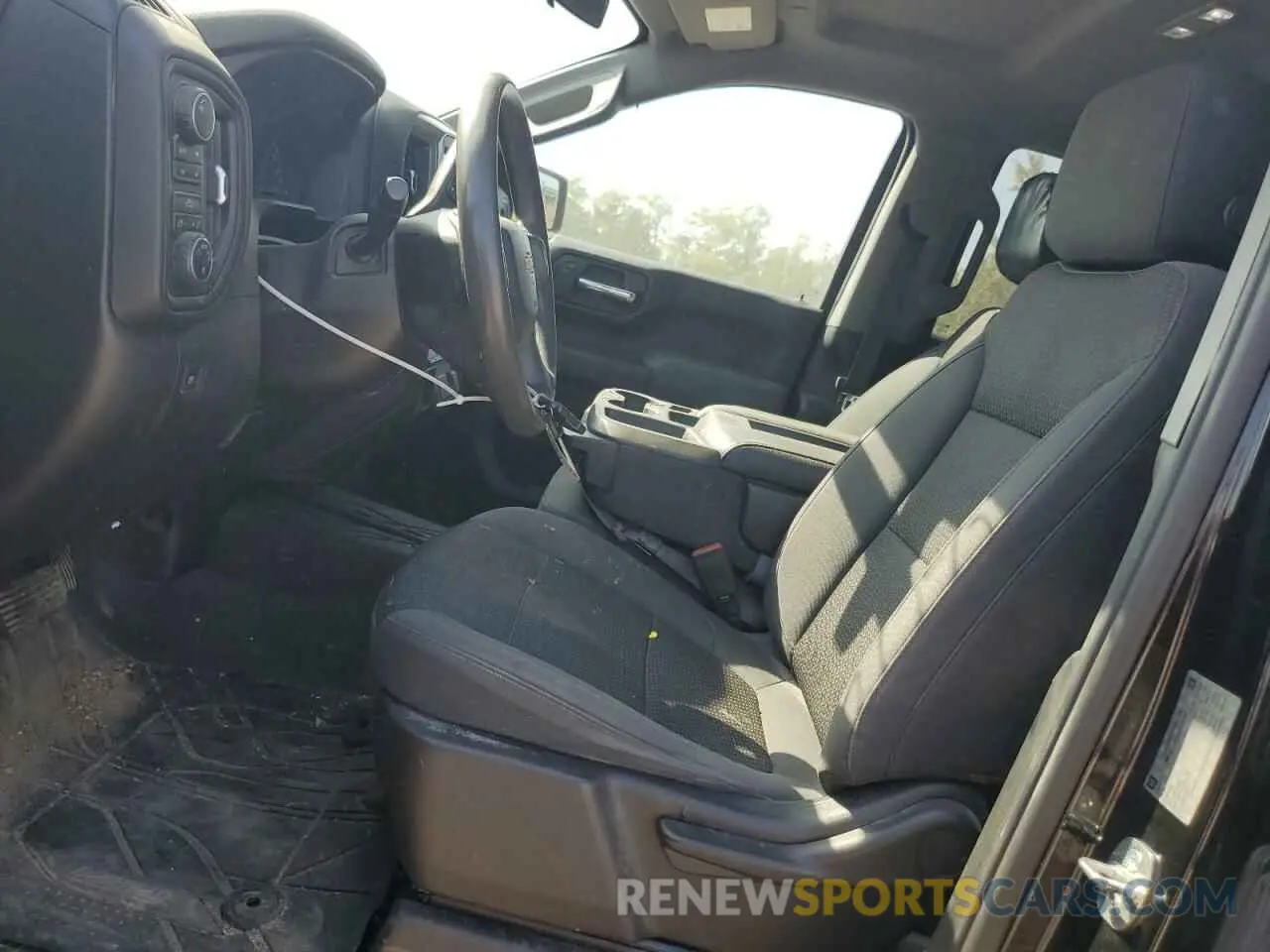 7 Photograph of a damaged car 1GCRYCEH3KZ210588 CHEVROLET ALL Models 2019