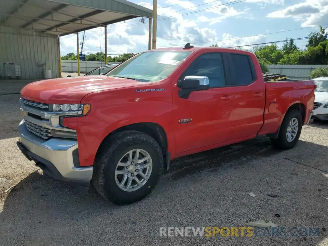 1 Photograph of a damaged car 1GCRYDED2KZ325881 CHEVROLET ALL Models 2019