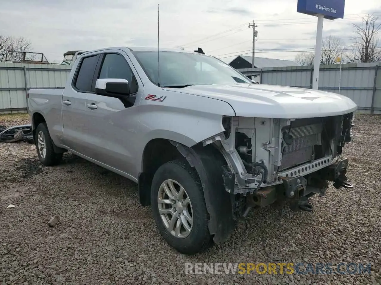4 Photograph of a damaged car 1GCRYDED5KZ307682 CHEVROLET ALL Models 2019