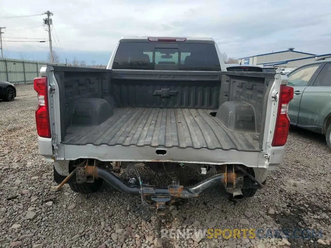 6 Photograph of a damaged car 1GCRYDED5KZ307682 CHEVROLET ALL Models 2019
