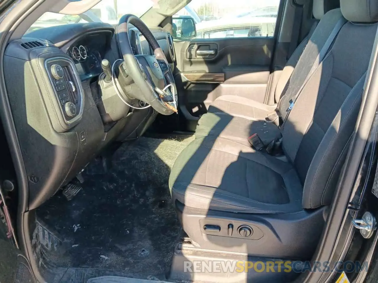 7 Photograph of a damaged car 1GCRYDED5KZ369552 CHEVROLET ALL Models 2019