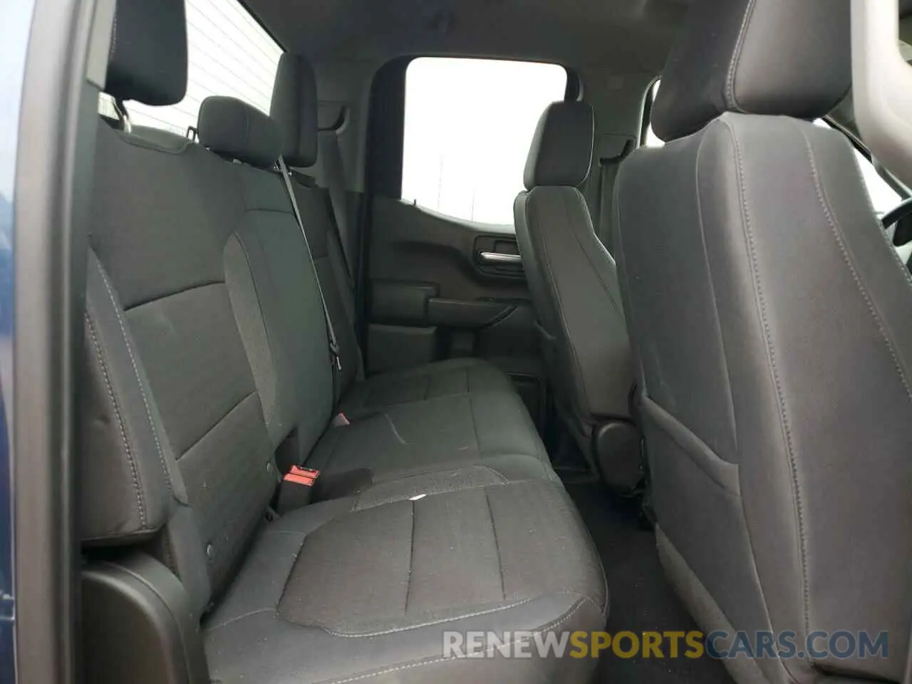 10 Photograph of a damaged car 1GCRYDEDXKZ247429 CHEVROLET ALL Models 2019