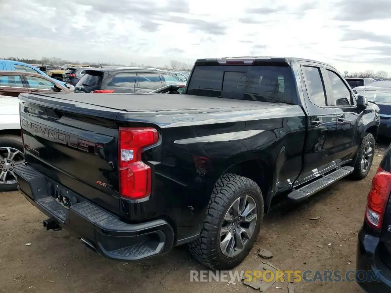 3 Фотография поврежденного автомобиля 1GCRYEED3KZ241669 CHEVROLET ALL Models 2019