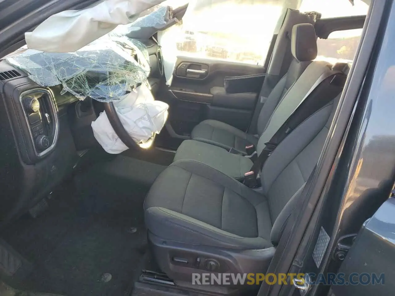 7 Photograph of a damaged car 1GCUWCED5KZ422275 CHEVROLET ALL Models 2019