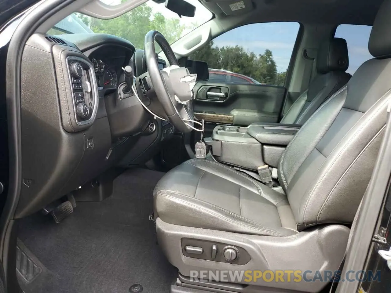7 Фотография поврежденного автомобиля 1GCUYDED2KZ123634 CHEVROLET ALL Models 2019