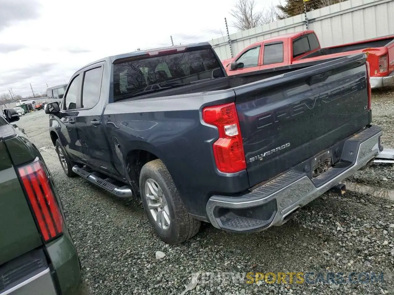 2 Фотография поврежденного автомобиля 1GCUYDED8KZ184535 CHEVROLET ALL Models 2019