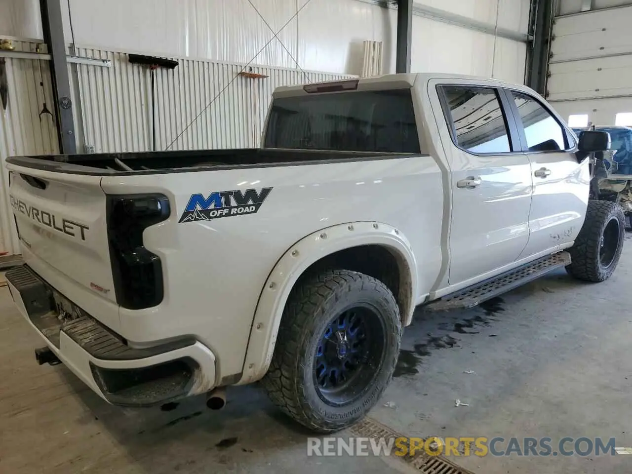 3 Photograph of a damaged car 1GCUYEED2KZ196282 CHEVROLET ALL Models 2019