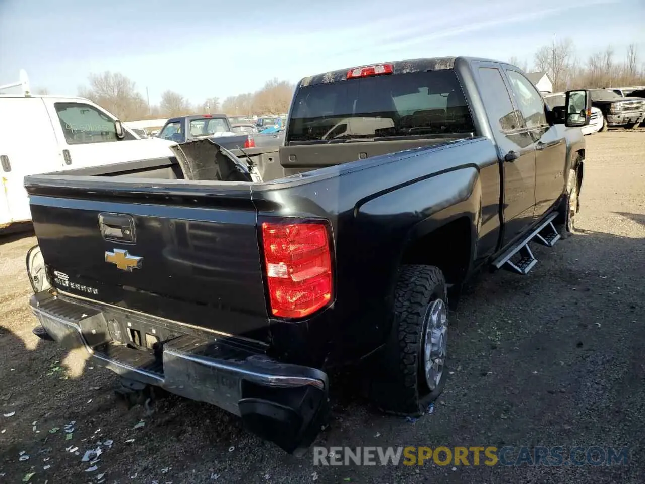 3 Фотография поврежденного автомобиля 2GC2KREG0K1181556 CHEVROLET ALL Models 2019