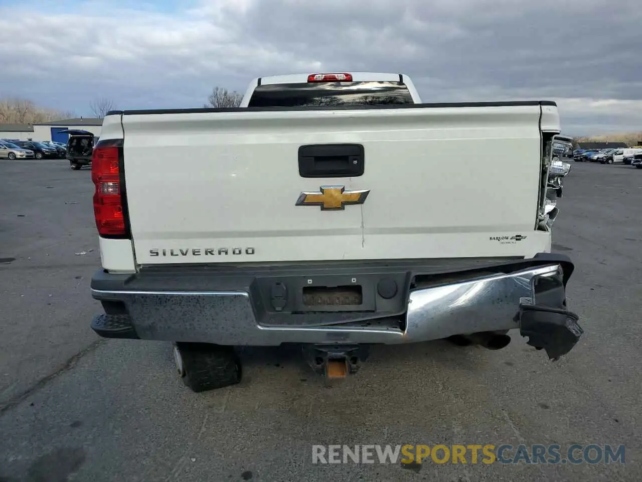 6 Photograph of a damaged car 2GC2KREG1K1168377 CHEVROLET ALL Models 2019