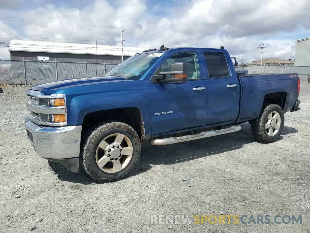 1 Photograph of a damaged car 2GC2KREG9K1121257 CHEVROLET ALL Models 2019