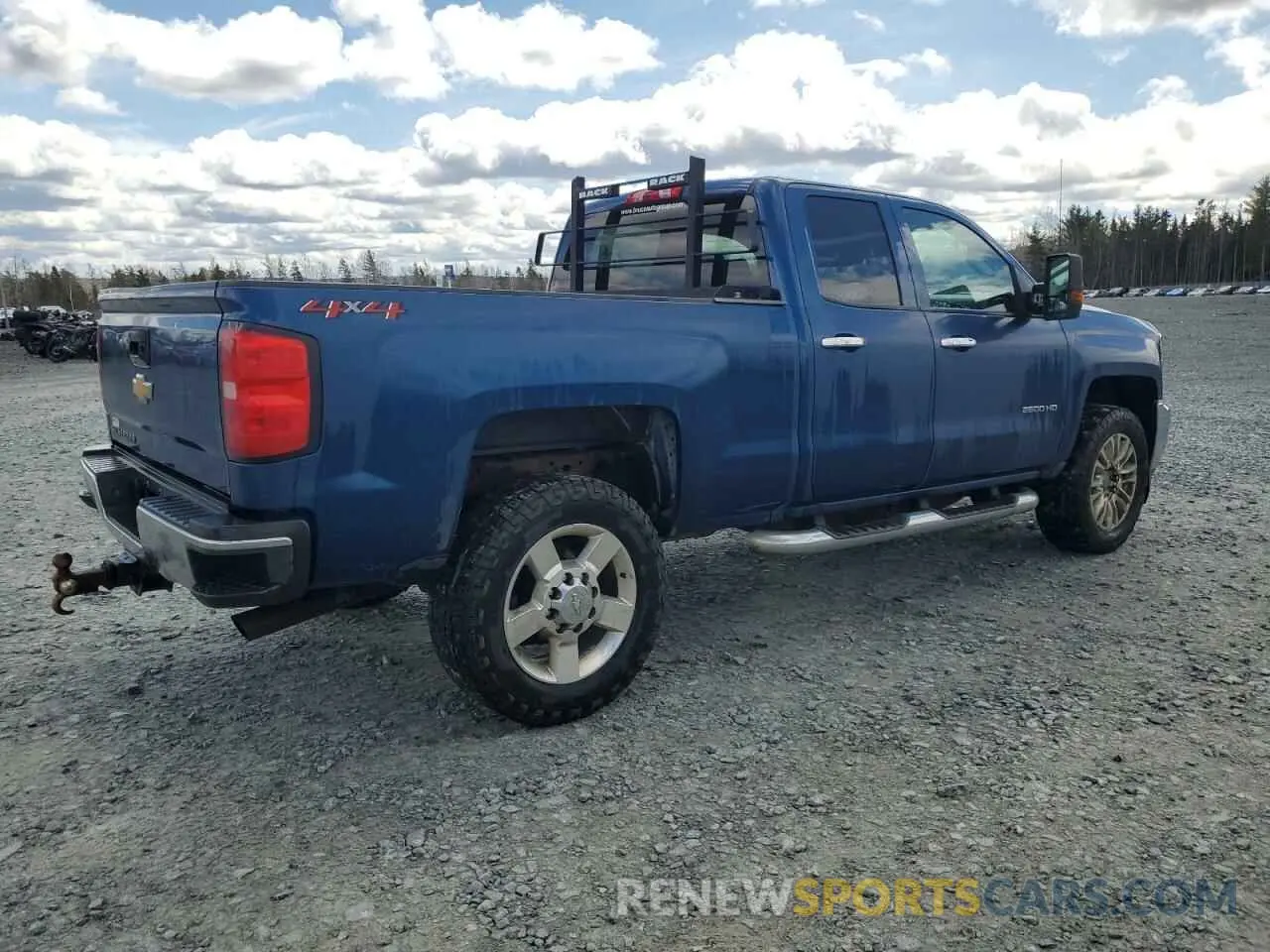 3 Photograph of a damaged car 2GC2KREG9K1121257 CHEVROLET ALL Models 2019