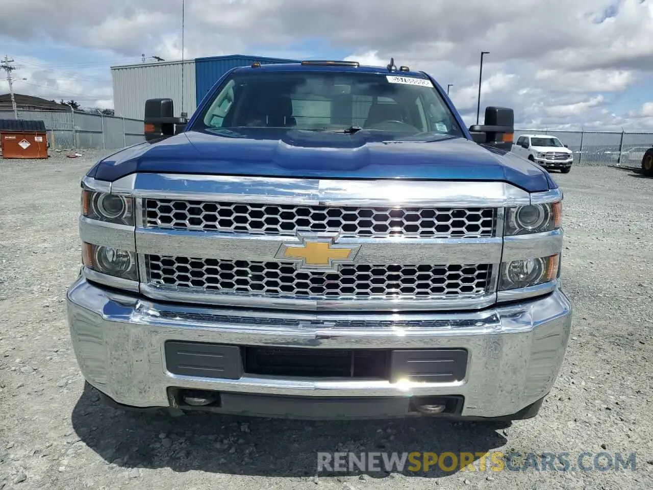 5 Photograph of a damaged car 2GC2KREG9K1121257 CHEVROLET ALL Models 2019