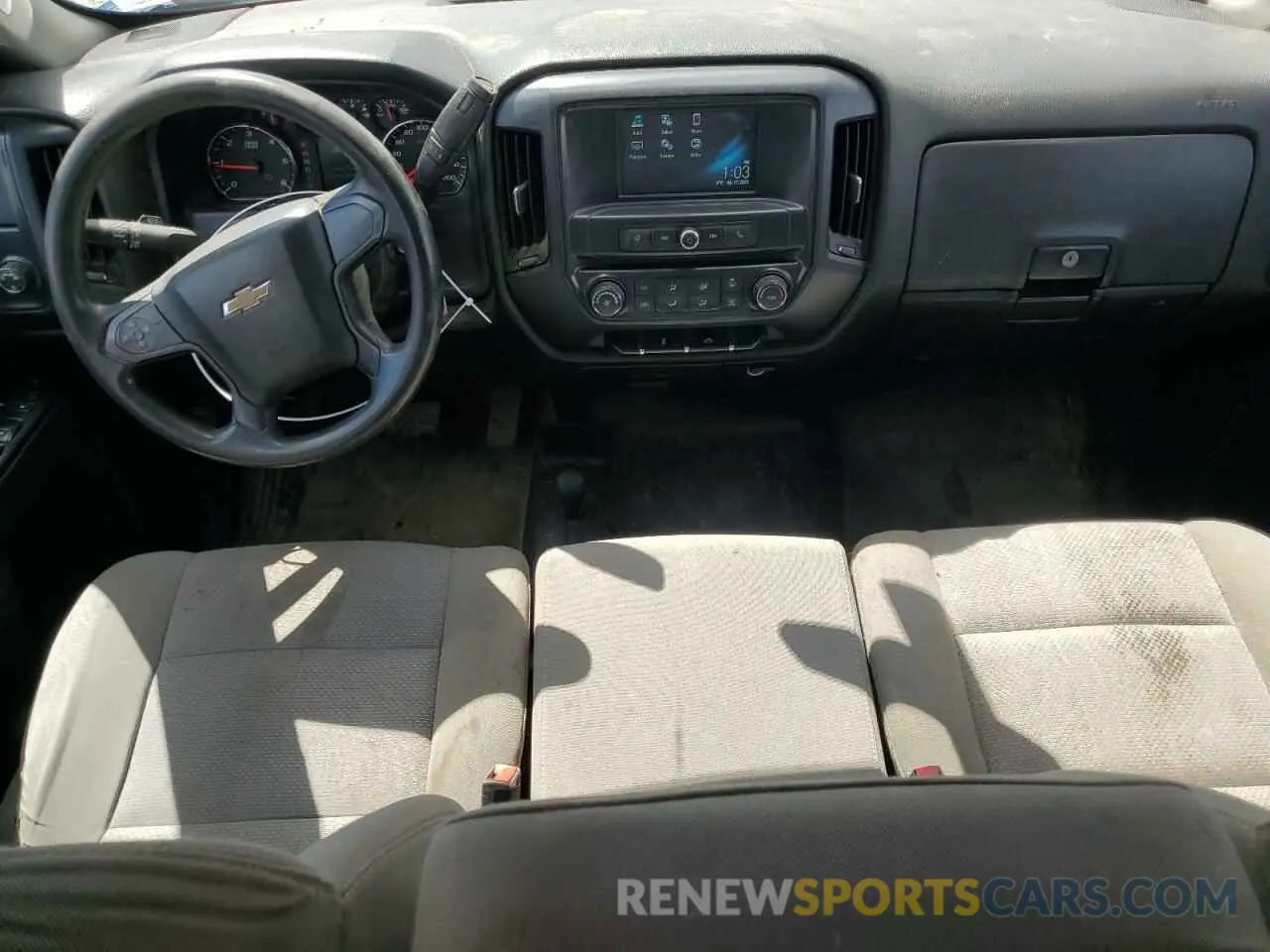 8 Photograph of a damaged car 2GC2KREG9K1121257 CHEVROLET ALL Models 2019