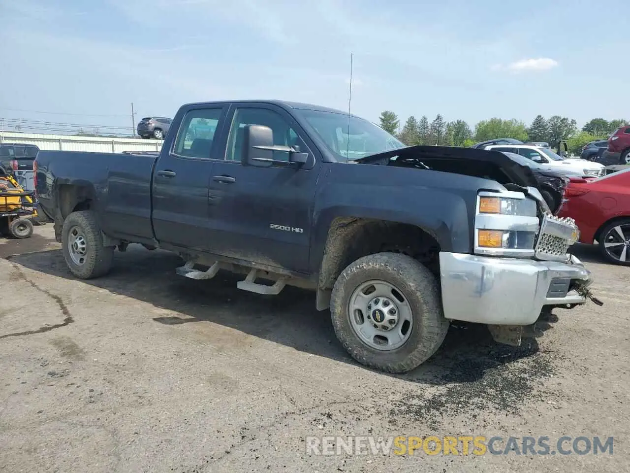 4 Photograph of a damaged car 2GC2KREG9K1181801 CHEVROLET ALL Models 2019