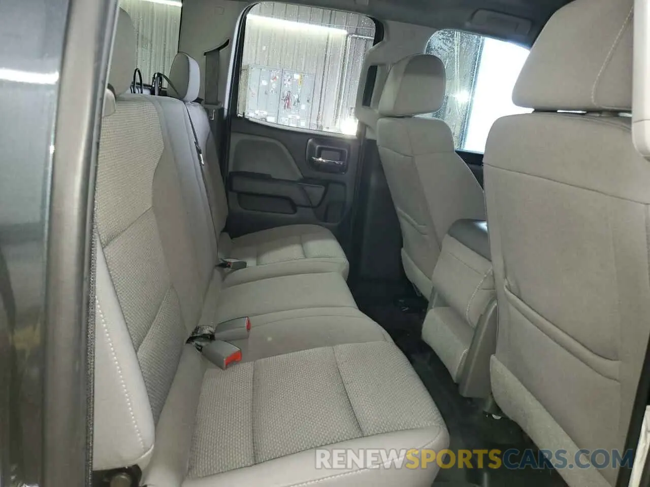 10 Фотография поврежденного автомобиля 2GCRCNEC6K1149826 CHEVROLET ALL Models 2019