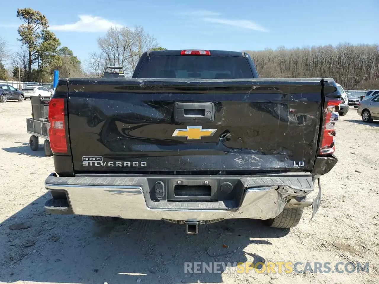 6 Photograph of a damaged car 2GCRCPEC0K1217226 CHEVROLET ALL Models 2019