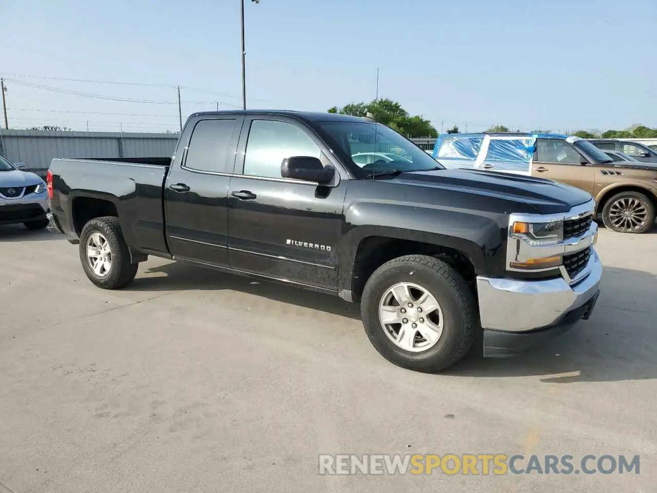 4 Photograph of a damaged car 2GCRCPEC2K1116348 CHEVROLET ALL Models 2019