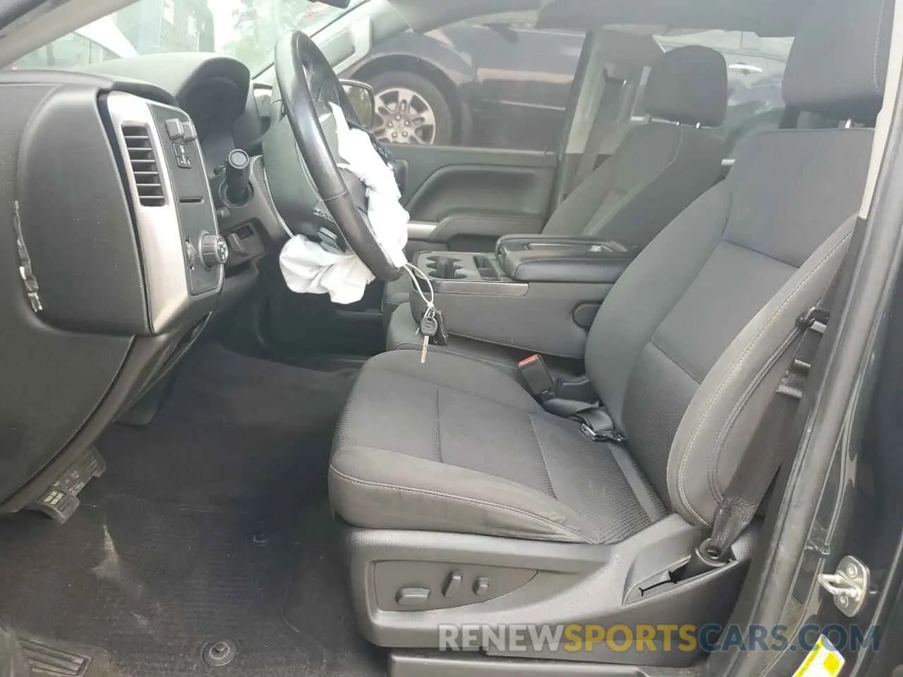 7 Фотография поврежденного автомобиля 2GCRCPEC7K1106110 CHEVROLET ALL Models 2019