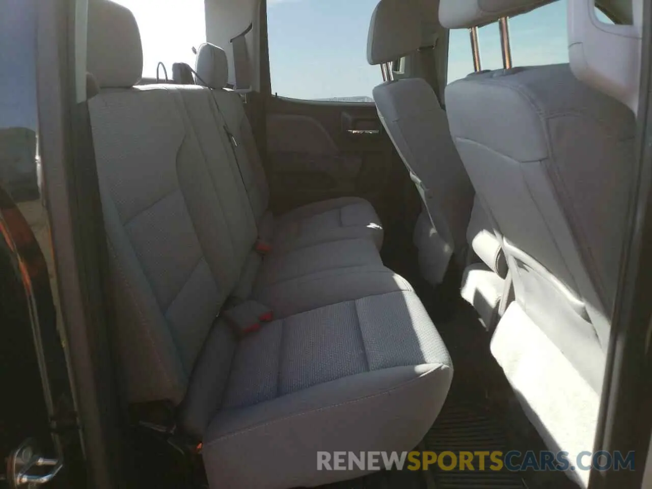 10 Фотография поврежденного автомобиля 2GCVKMEC6K1173779 CHEVROLET ALL Models 2019