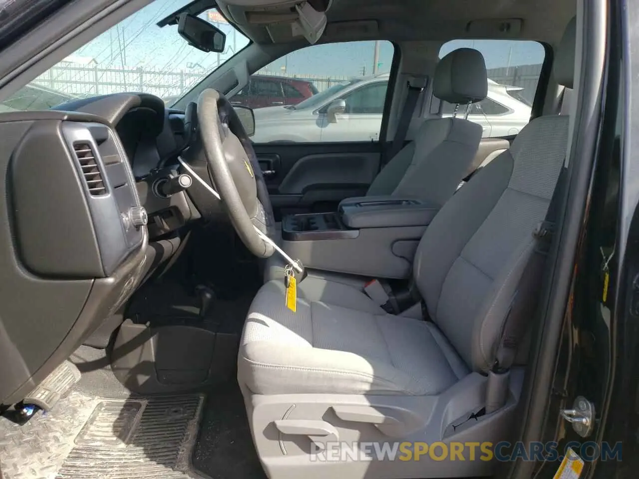 7 Фотография поврежденного автомобиля 2GCVKMEC6K1173779 CHEVROLET ALL Models 2019