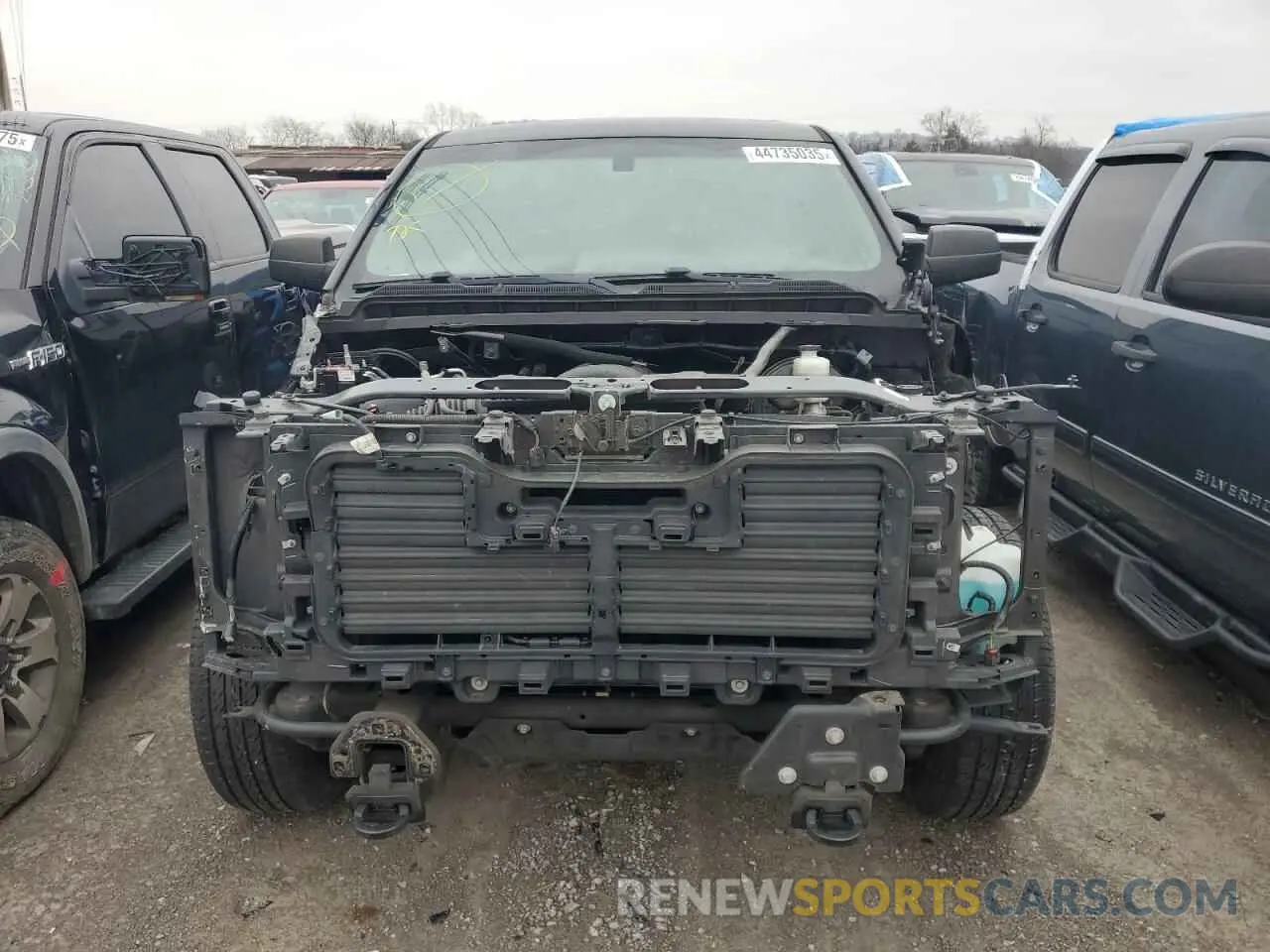 5 Photograph of a damaged car 2GCVKNEC4K1181790 CHEVROLET ALL Models 2019