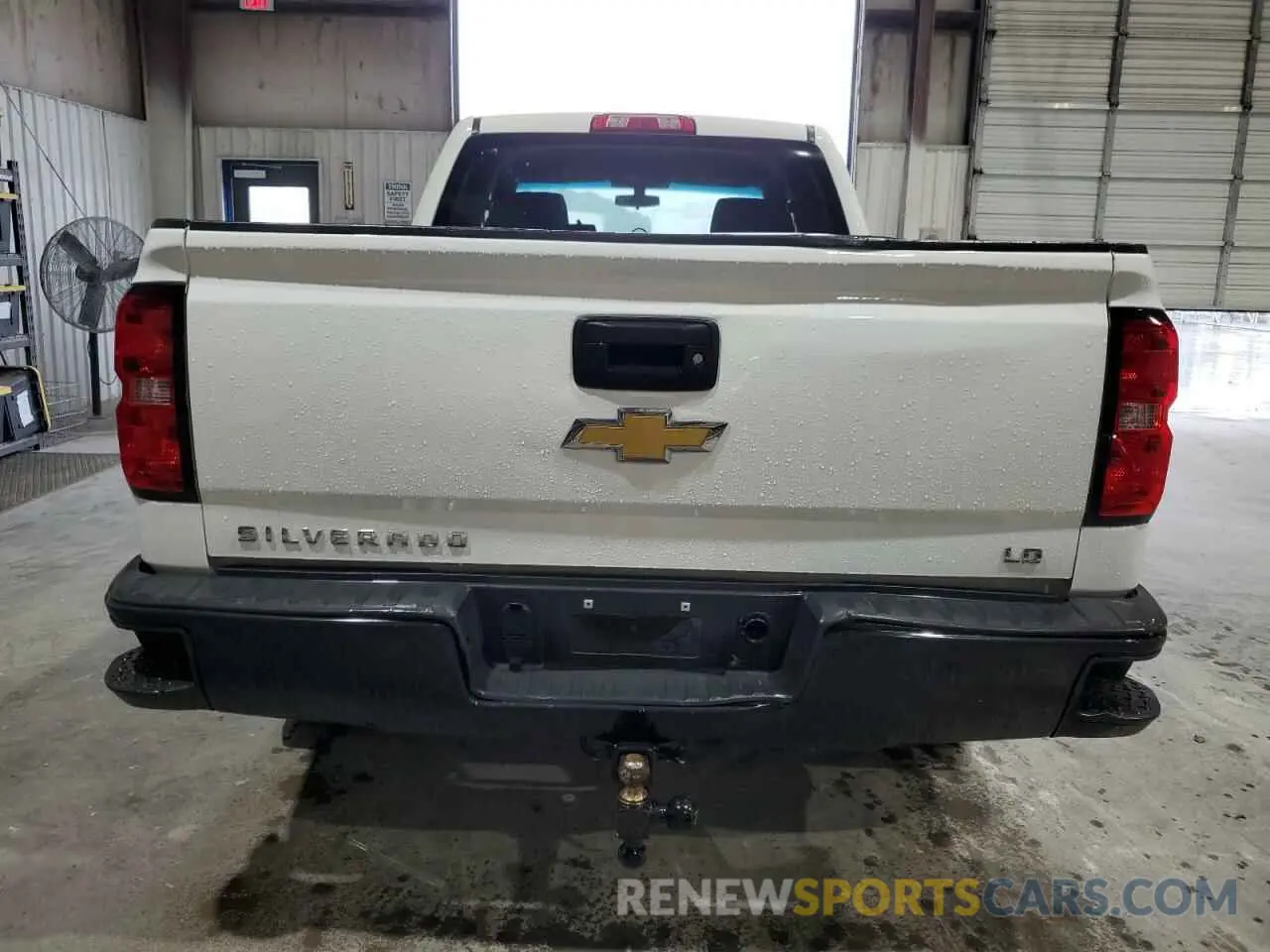 6 Photograph of a damaged car 2GCVKNECXK1169773 CHEVROLET ALL Models 2019