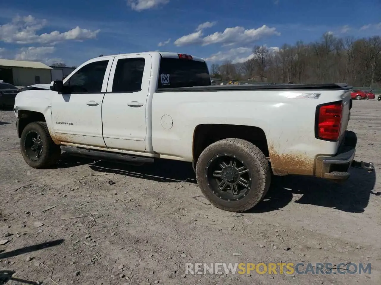 2 Photograph of a damaged car 2GCVKPEC0K1106385 CHEVROLET ALL Models 2019