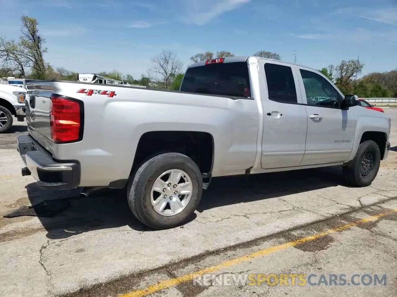 3 Фотография поврежденного автомобиля 2GCVKPEC3K1130809 CHEVROLET ALL Models 2019