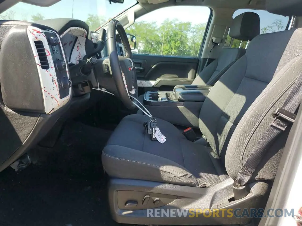 7 Photograph of a damaged car 2GCVKPEC3K1204715 CHEVROLET ALL Models 2019