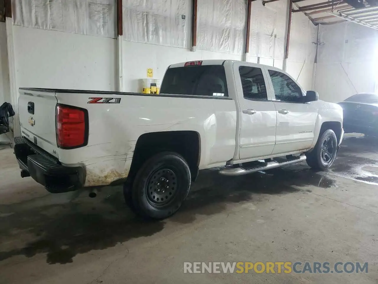 3 Photograph of a damaged car 2GCVKPEC7K1173419 CHEVROLET ALL Models 2019
