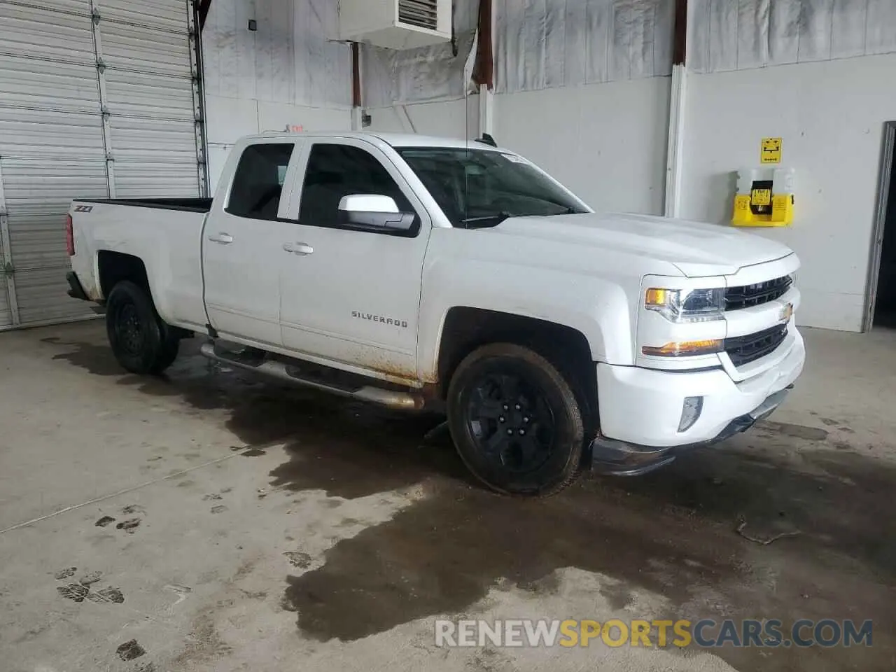 4 Photograph of a damaged car 2GCVKPEC7K1173419 CHEVROLET ALL Models 2019