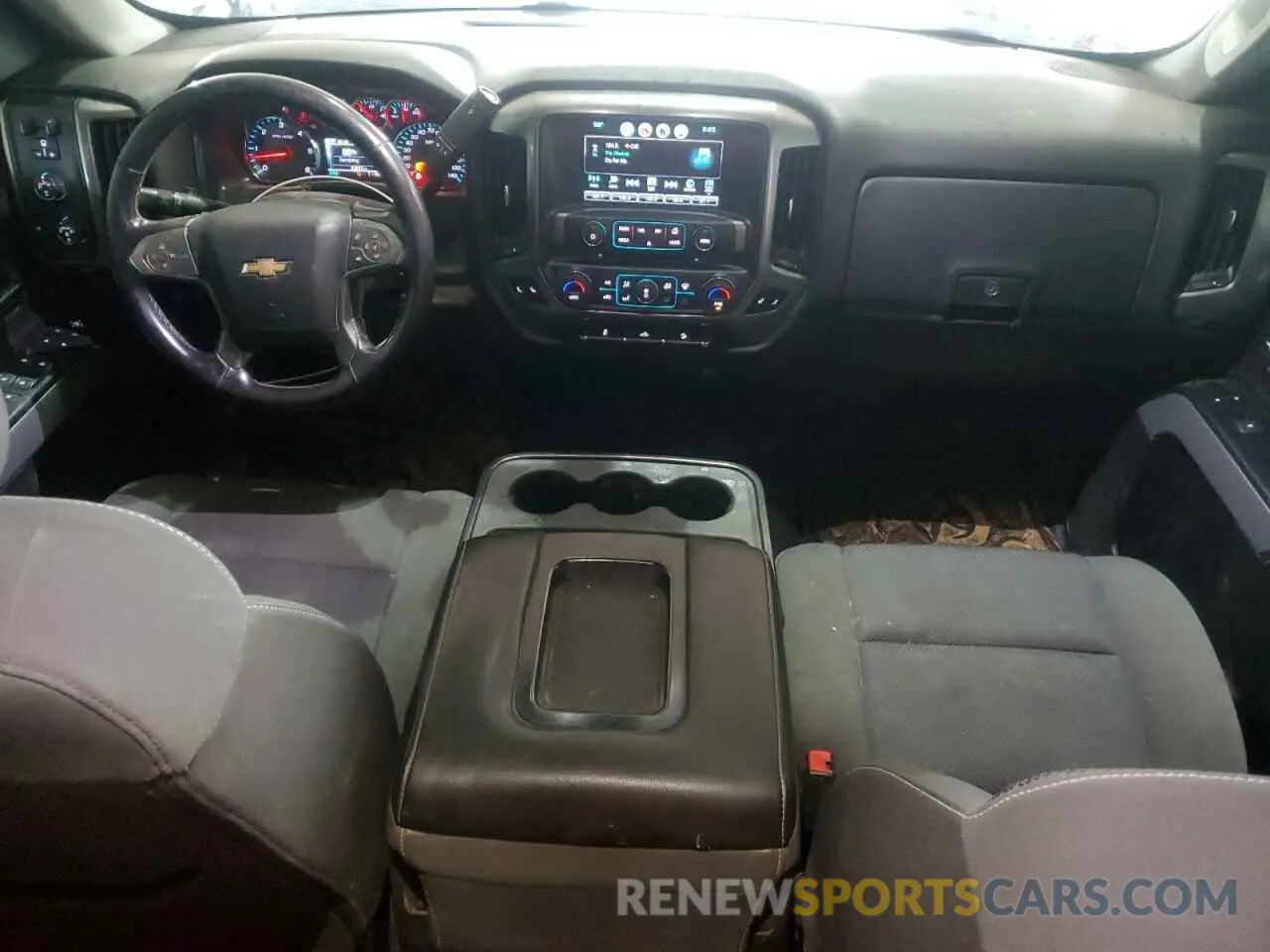 8 Photograph of a damaged car 2GCVKPEC7K1173419 CHEVROLET ALL Models 2019