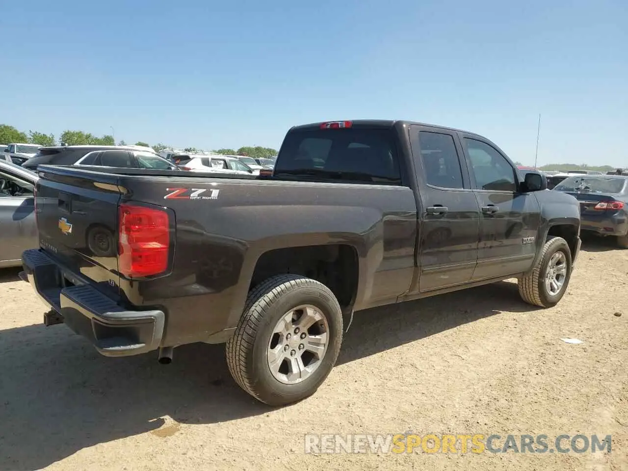 3 Photograph of a damaged car 2GCVKPEC7K1173534 CHEVROLET ALL Models 2019