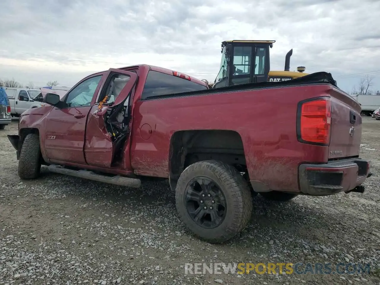 2 Photograph of a damaged car 2GCVKPEC8K1164549 CHEVROLET ALL Models 2019