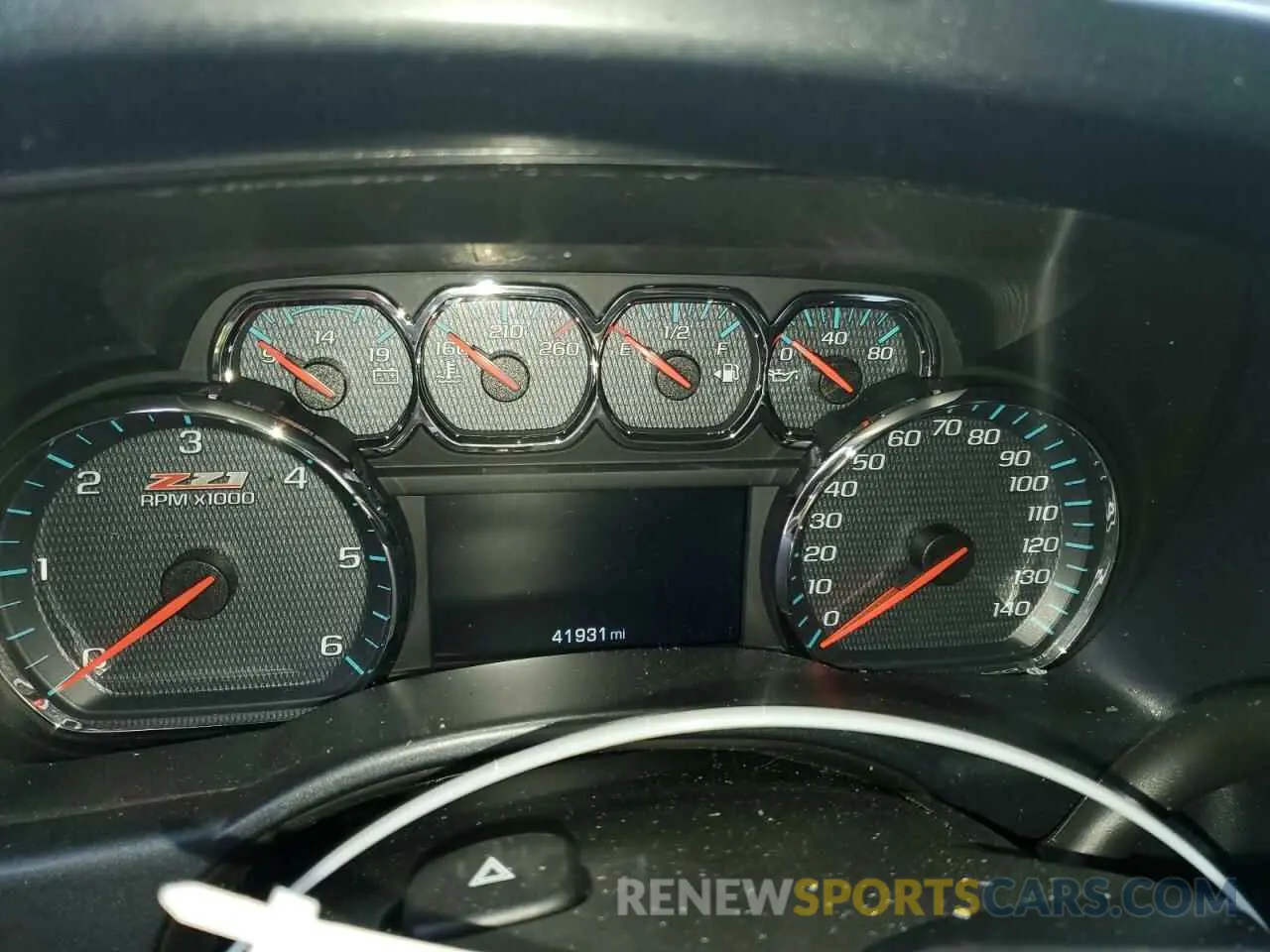 9 Photograph of a damaged car 2GCVKPEC8K1164549 CHEVROLET ALL Models 2019