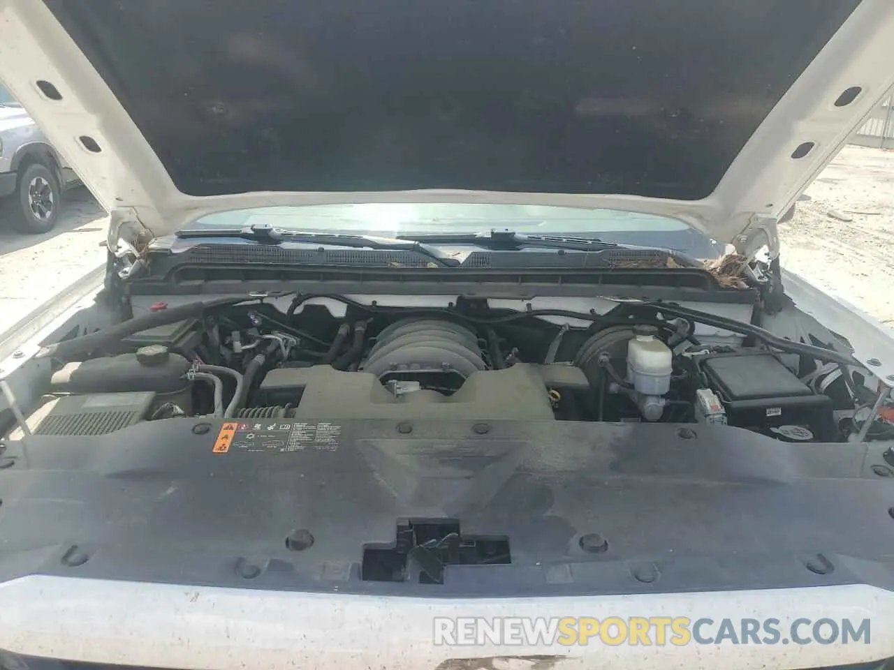 11 Photograph of a damaged car 2GCVKPEC8K1235572 CHEVROLET ALL Models 2019