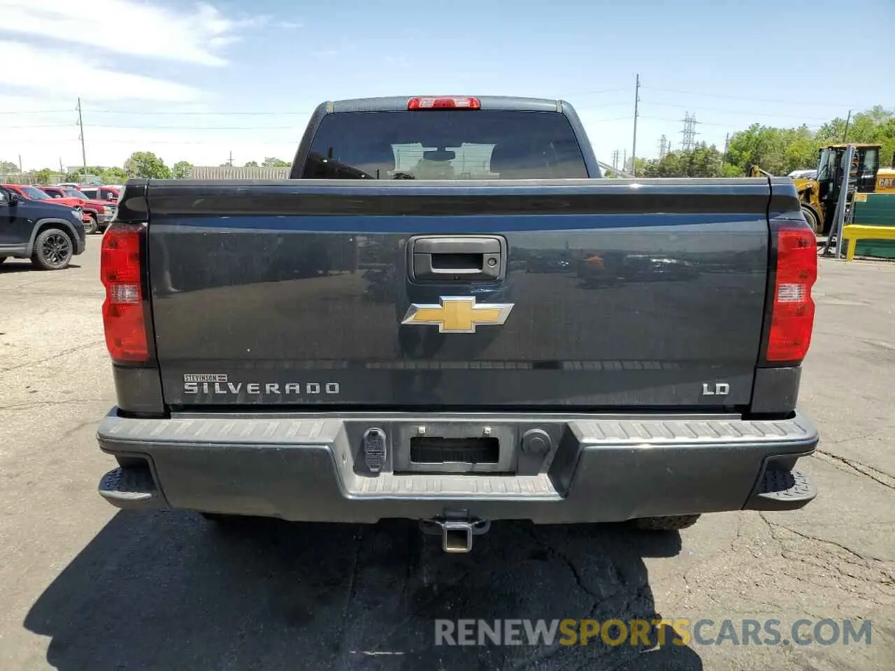 6 Photograph of a damaged car 2GCVKPEC9K1131155 CHEVROLET ALL Models 2019